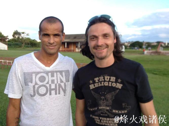 走遍六大洲,三次被宣布死亡,一个门将的离谱人生 走遍六大洲,三次被宣布死亡,一个门将的离谱人生